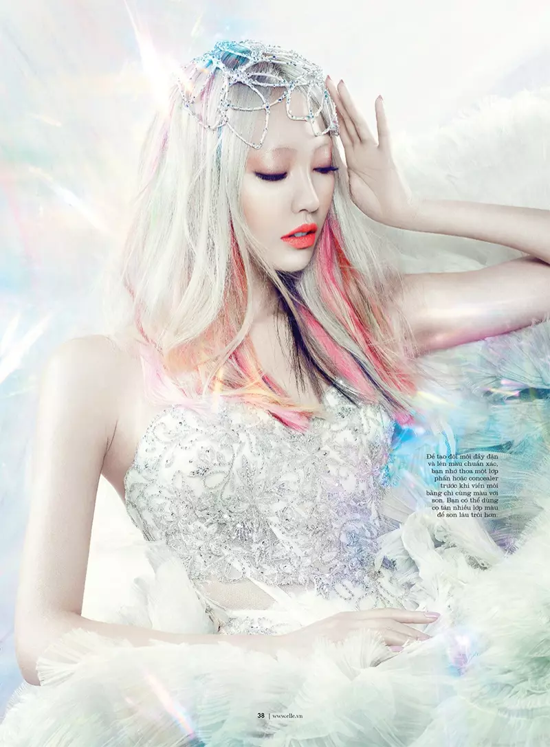 Soo Joo estas Manga Beauty por Elle Vjetnamio oktobro 2013