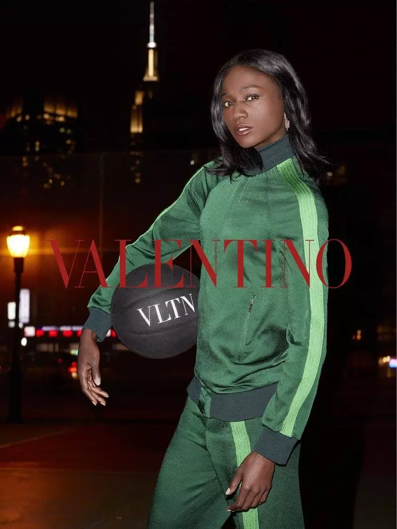 Valentino's resort 2018 এর প্রচারণায় Tori Bowie তারকা