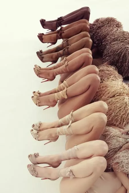 Christian Louboutin 推出全新“Nudes”鞋履系列