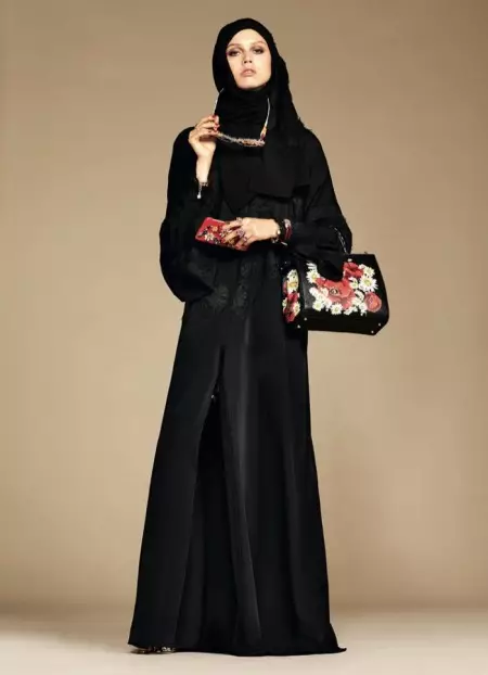 Dolce & Gabbana Nyiptakeun Koleksi Hijab & Abaya Kahiji