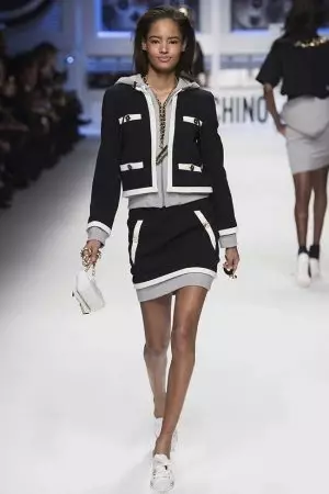 Moschino 2015 წლის შემოდგომა/ზამთარი