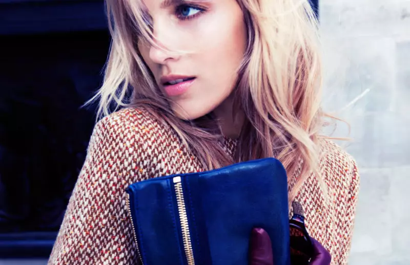 Anja Rubik per a la campanya tardor 2011 de Kurt Geiger