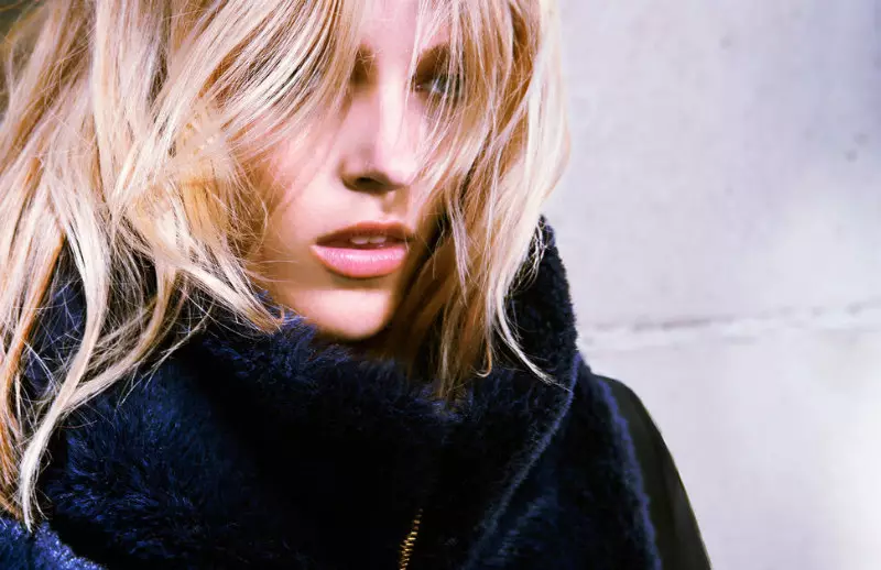 Anja Rubik per a la campanya tardor 2011 de Kurt Geiger