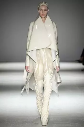 Gareth Pugh Hierscht / Wanter 2014 | Paräis Fashion Week