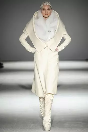 Gareth Pugh Fararano/ririnina 2014 | Herinandron'ny lamaody Paris