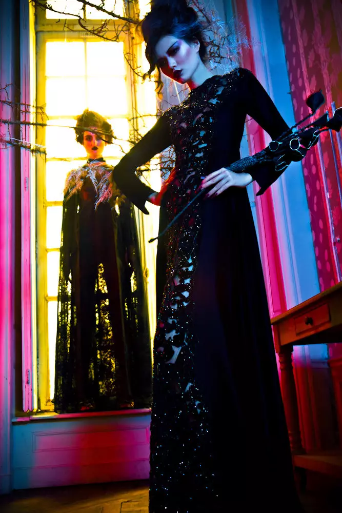 Pauline Van Der Cruysse & Zhu Lin Star በ Couture Fairytale ለ L'Officiel China በ ሚሼል ዱ ሹዋን