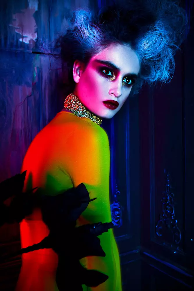 Pauline Van Der Cruysse እና Zhu Lin Star በ Couture Fairytale ለ L'Officiel China በ ሚሼል ዱ ሹዋን