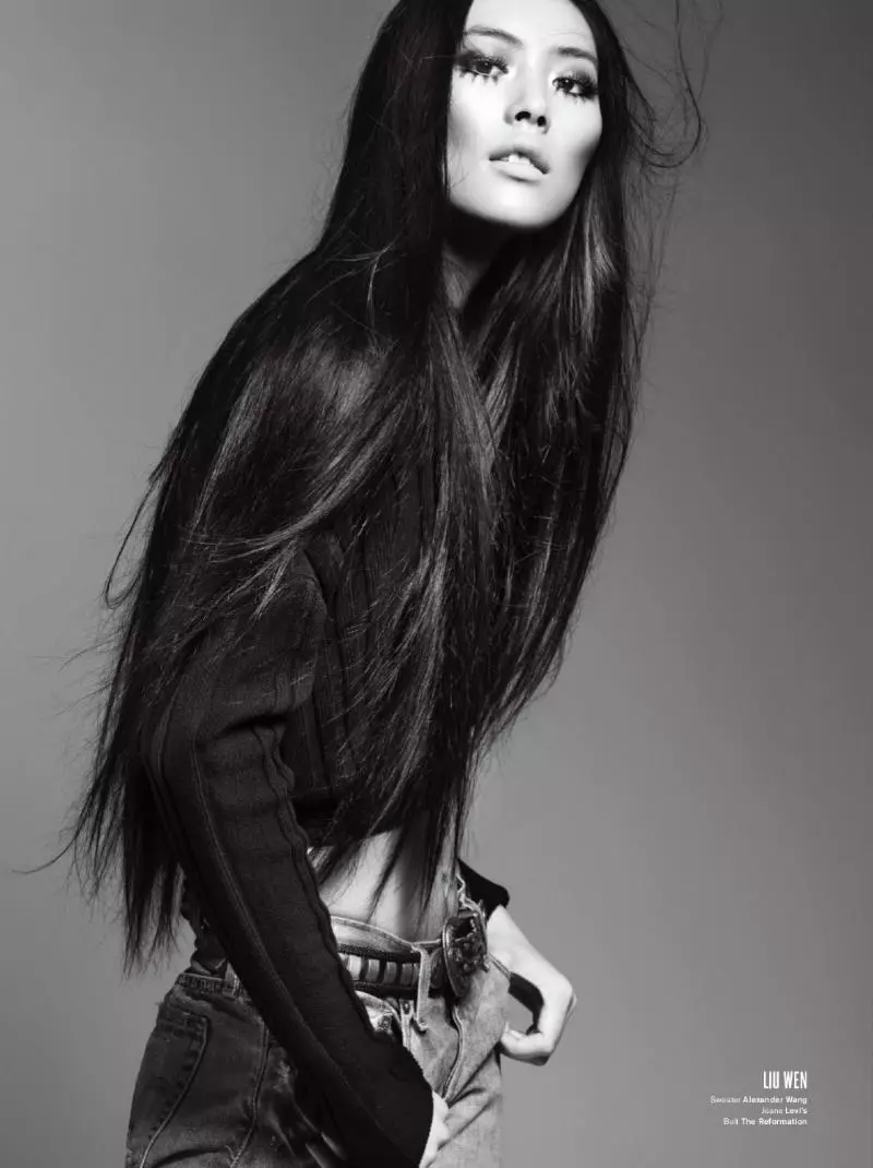 Liu Wen, Tao Okamoto & Others av Terry Tsiolis för V #71