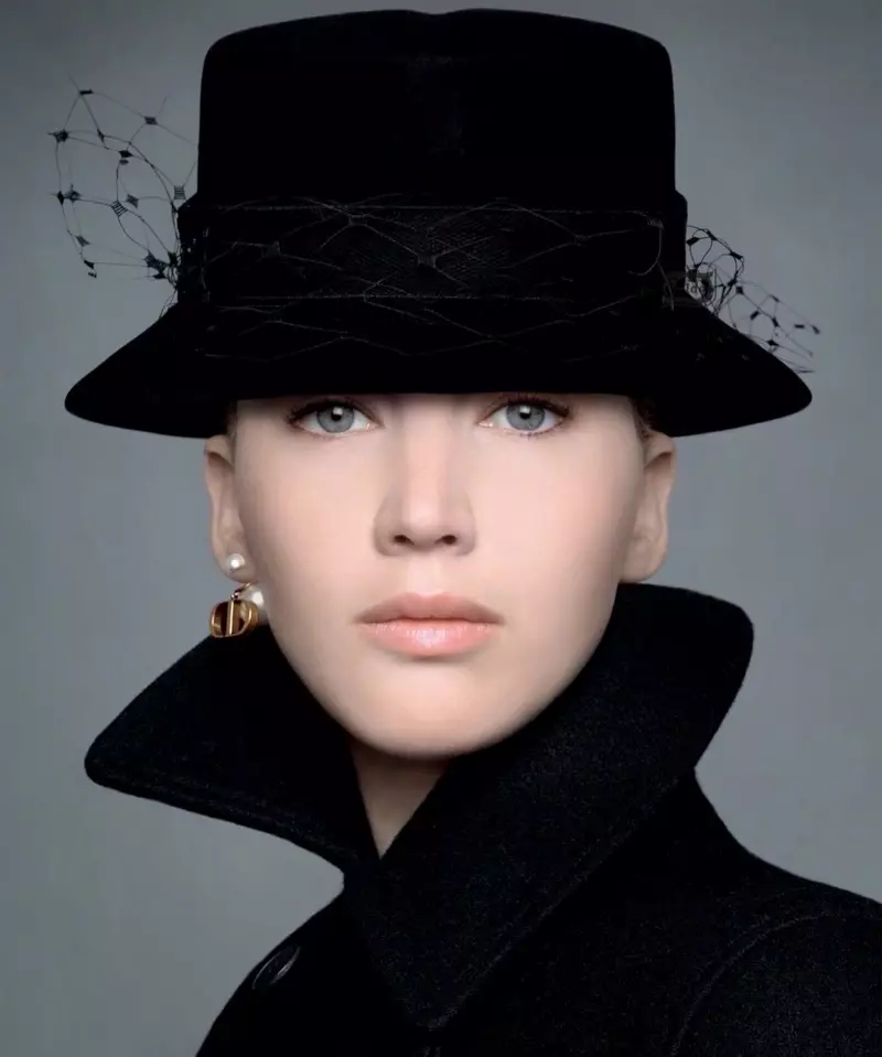 Skuespilleren Jennifer Lawrence står i front for Dior-kampagnen før efteråret 2020