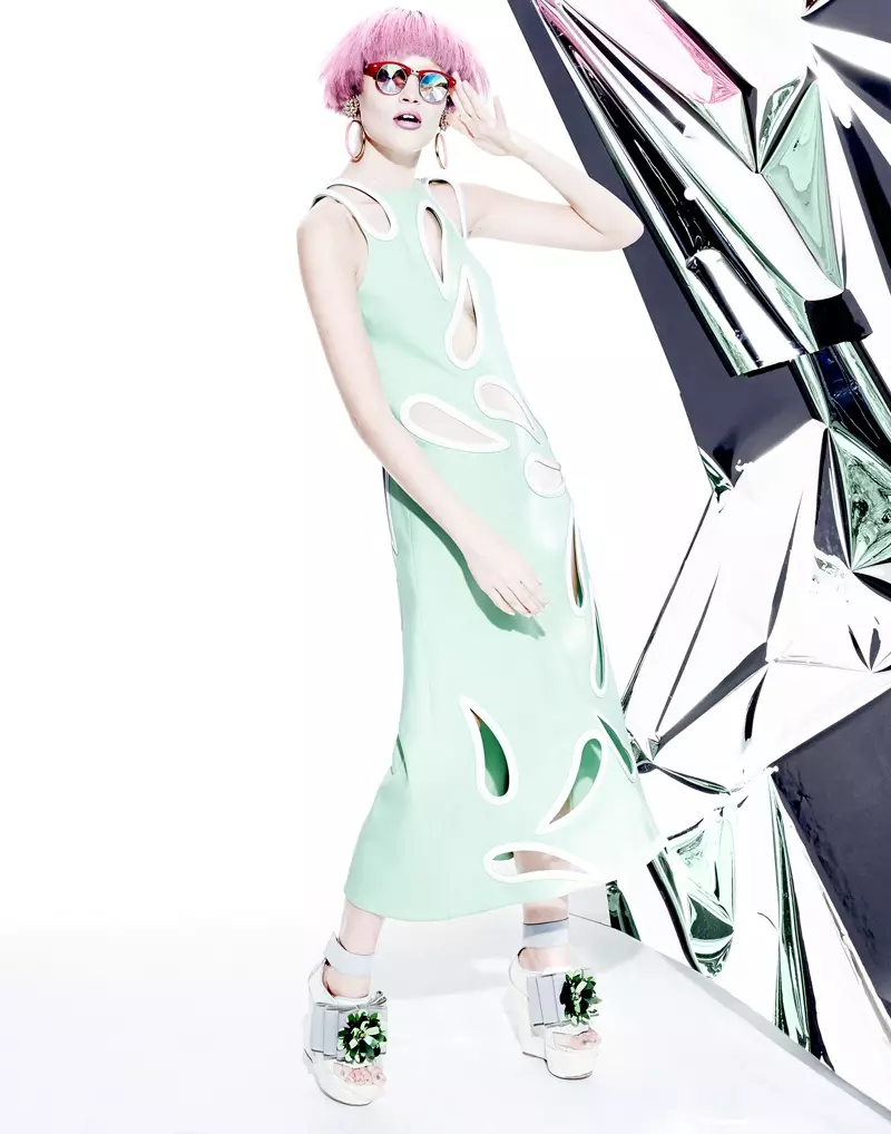 Jem & The Holograms Inspired Fashion for V av Manolo Campion