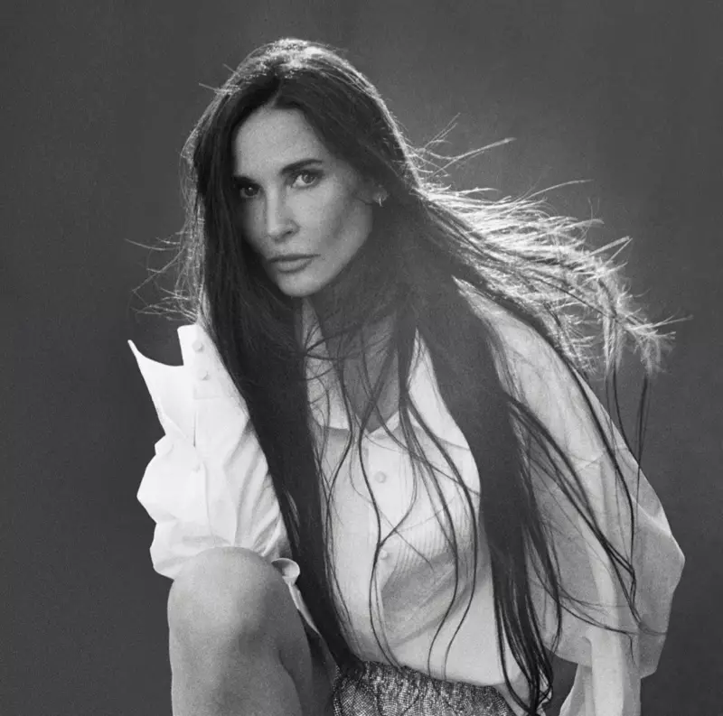 Demi Moore WSJ ។ រូបថតគម្របទស្សនាវដ្តី 2019