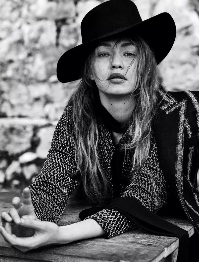 Gigi Hadid Vogue Mexico üçün Qərb üslubunda kanallar açır