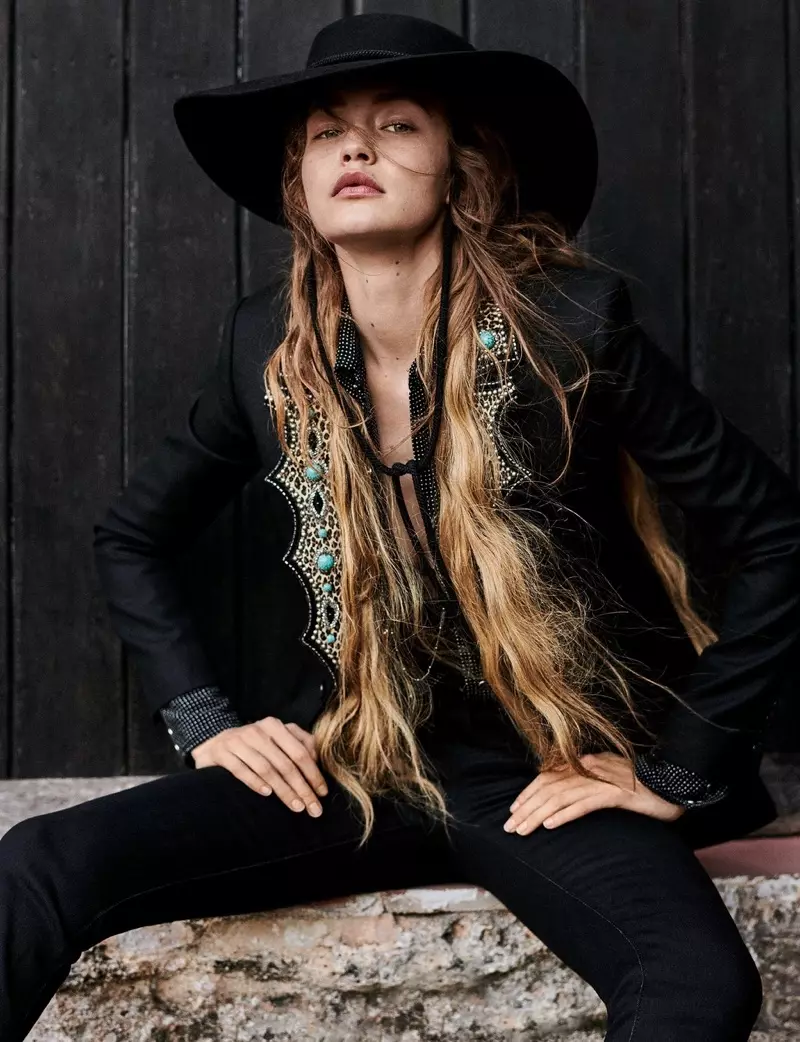 Gigi Hadid Channels Western Style para sa Vogue Mexico