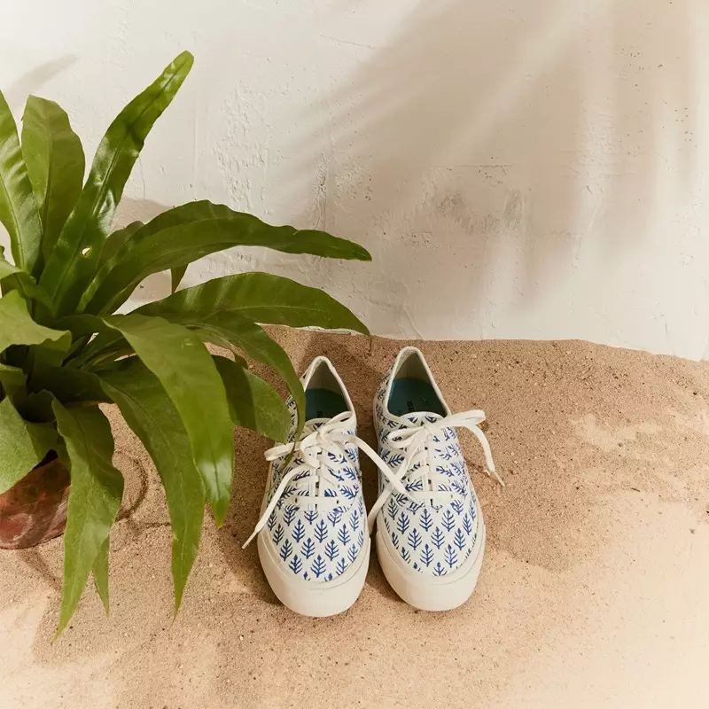 SeaVees សម្រាប់ J. Crew Legend Sneakers នៅក្នុង SZ Blockprints