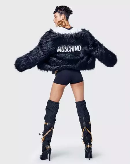 Вы должны увидеть лукбук Moschino x H&M