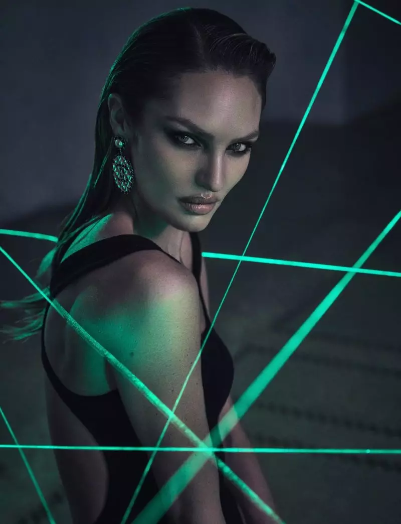 Candice Swanepoel devient Femme Fatale pour Harper's Bazaar Grèce