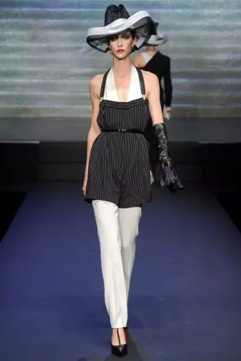 Jean Paul Gaultier mmiri 2015: Nkwadebe maka ịdị njikere iyi