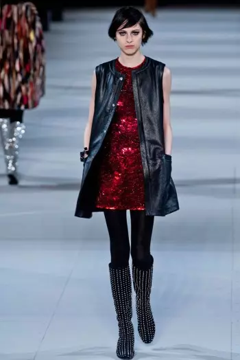 Saint Laurent Fall / igba otutu 2014 | Paris Fashion Osu