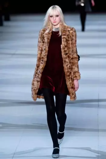 Saint Laurent Outono/Inverno 2014 | Semana da moda de París