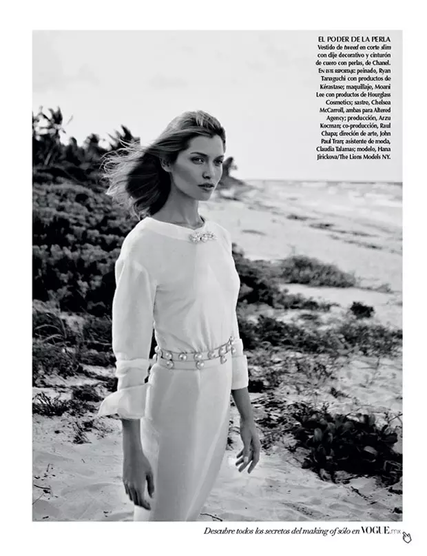 SarahGoreReevesVogueMexico11