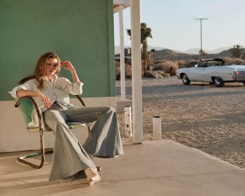 Free People ເນັ້ນໃສ່ denim flared for spring 2020 lookbook