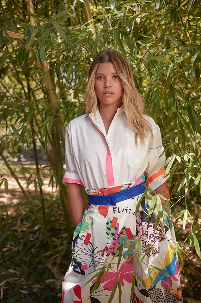 Sofia Richie posa per a la col·lecció Weekend Max Mara Flutterflies. Foto: Dewey Nicks