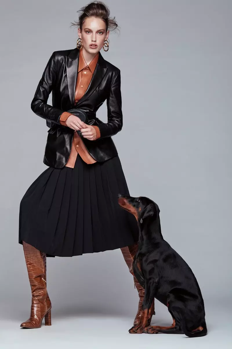 Si Laura Sorensen Poses Uban sa Stylish Dogs para sa ELLE Serbia