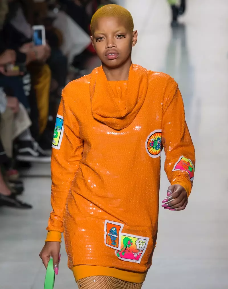 Slick Woods kilimo ir tūpimo takas