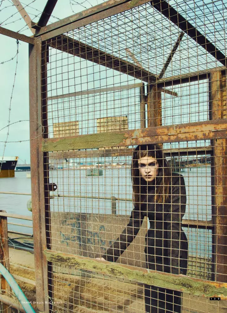 Nikolay Biryukov Lenses Industrial Style para sa SnC Magazine Oktubre 2012