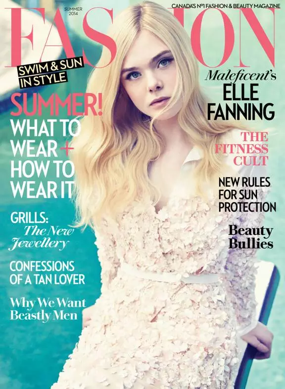 Elle Fanning Ufiufi Mekasini FASHION, Fai mai e Fiafia i le Eseese