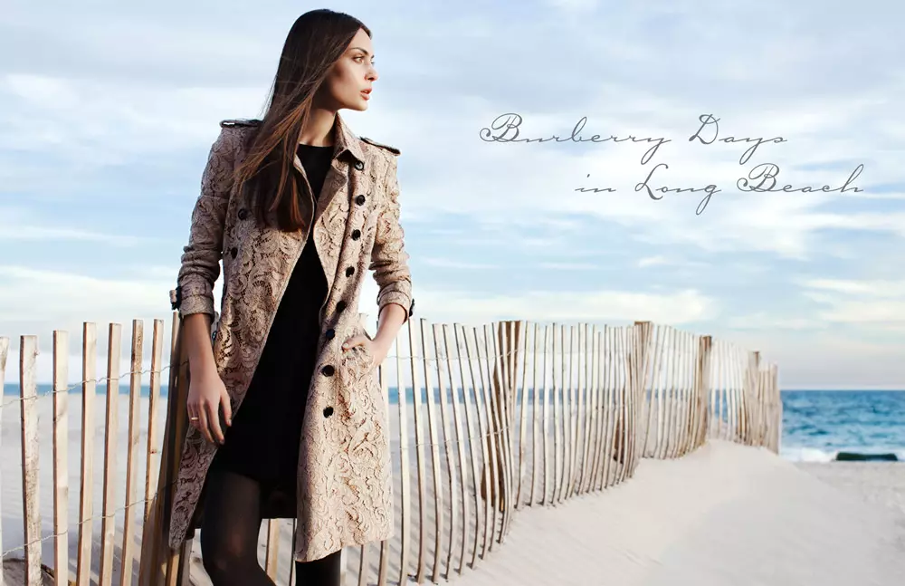 Paula eftir Della Bass í „Burberry Days in Long Beach“ fyrir Fashion Gone Rogue