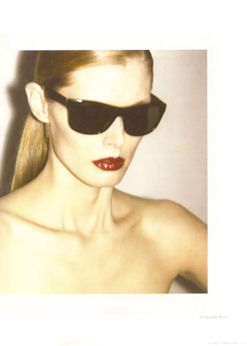 Malgosia Bela & Anna Selezneva, Ezra Petronio tarafından Self Servis İlkbahar 2010 için