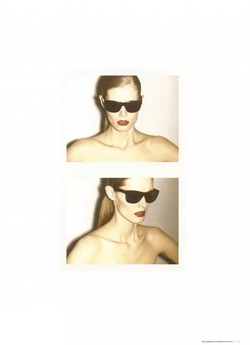 Malgosia Bela & Anna Selezneva ni Ezra Petronio para sa Self Service Spring 2010