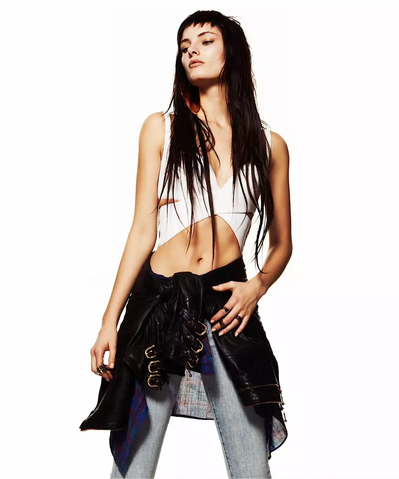 Ava Smita ir Aleksandra Neimaņa žurnāla Flaunt žurnāla Grunge Chic
