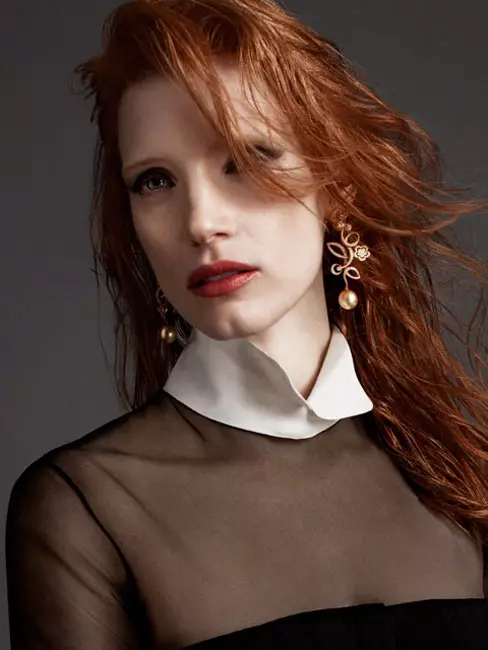 Jessica Chastain avaldab muljet Blossom Berkofsky ajakirja Crash kaaneloos