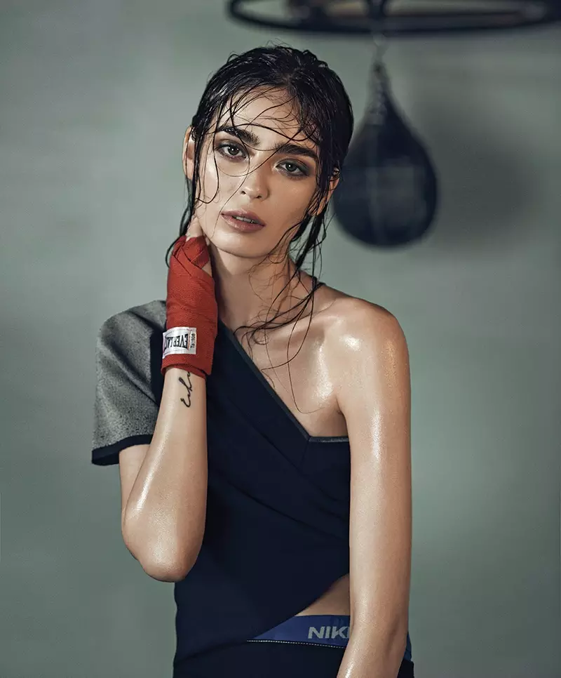 Cristina Piccone ni 'Knockout' kwa Harper's Bazaar Latin America Cover Shoot