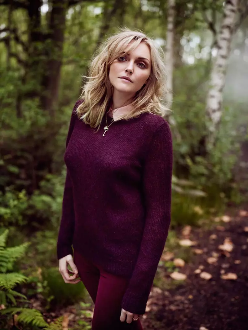 Sophie Dahl Enters the Wilderness for Aubin & Wills' F/W 2012-kampagne af Annemarieke van Drimmelen