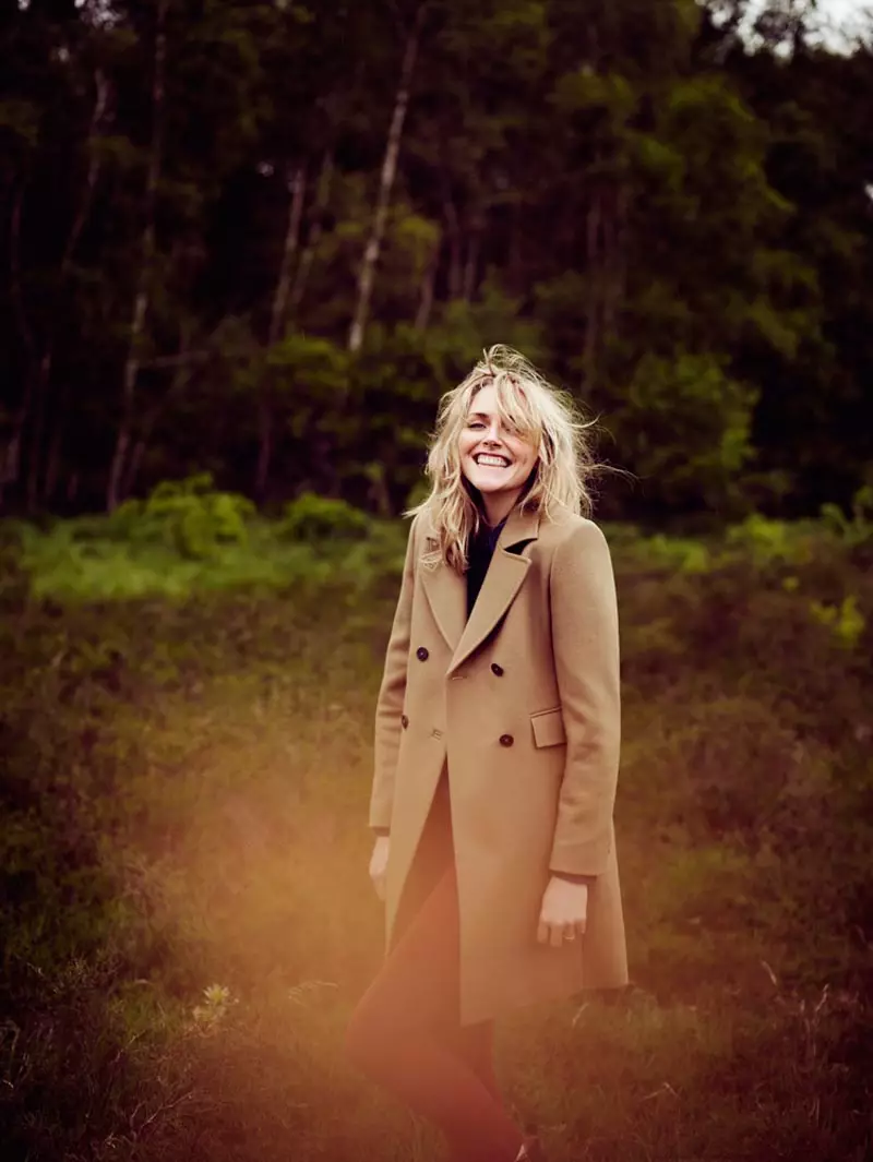 Sophie Dahl Ulufale Atu i le Vao mo Aubin & Wills' F/W 2012 Fa'aupuga saunia e Annemarieke van Drimmelen