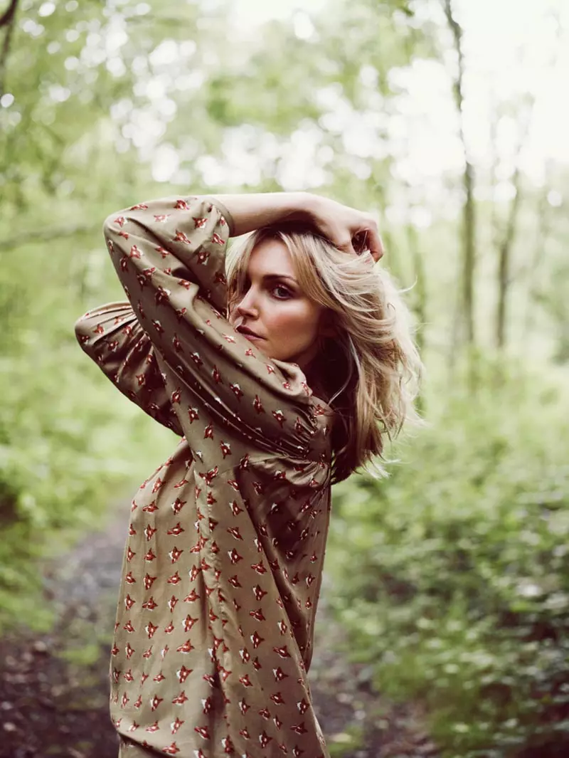 Sophie Dahl nkag mus rau Wilderness rau Aubin & Wills 'F/W 2012 Kev Sib Tw los ntawm Annemarieke van Drimmelen