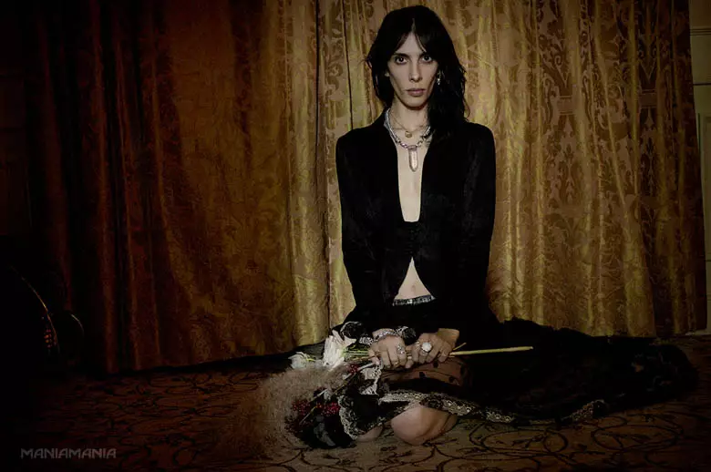 ManiaMania Enlists Jamie Bochert fun awọn oniwe-