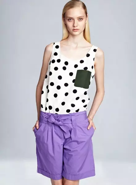 Friends & Associates omfavner stilige uniformer for sin Resort 2013-kolleksjon