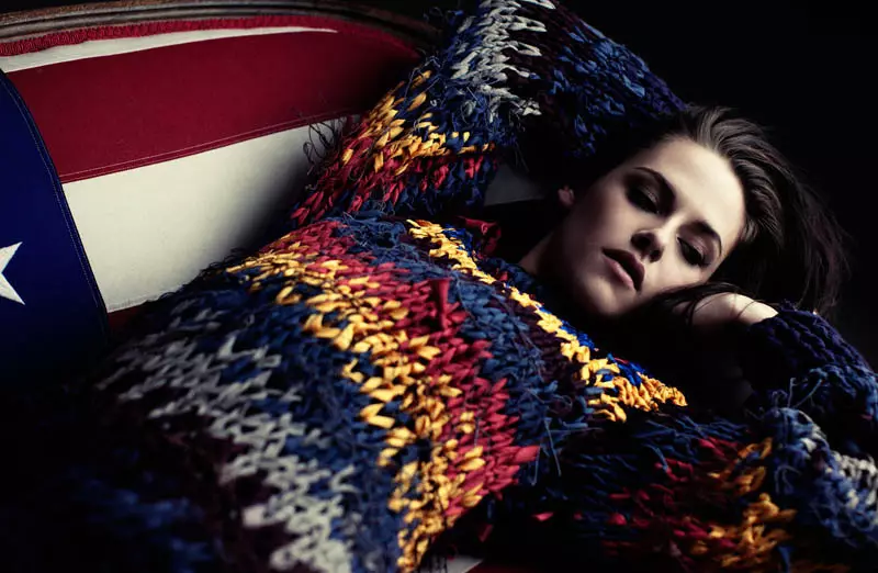 Kristen Stewart ni Steven Pan para sa M le Monde Hunyo 2012