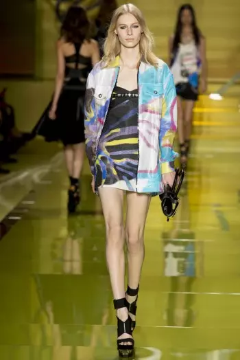 Versace Caij nplooj ntoos hlav 2014 | Milan Fashion Week