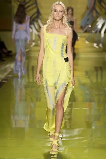 Versace Spring 2014 | مىلان مودا كىيىم ھەپتىلىكى