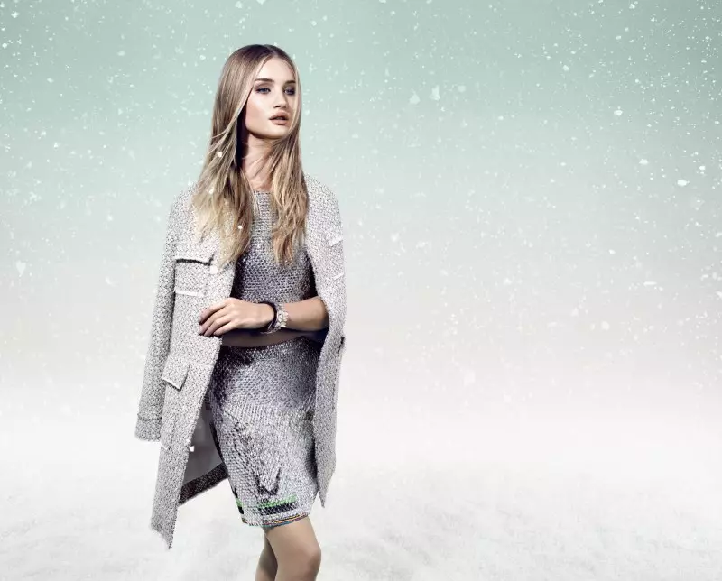 Η Rosie Huntington-Whiteley είναι μια Snow Beauty for Animale's Winter 2013 Campaign