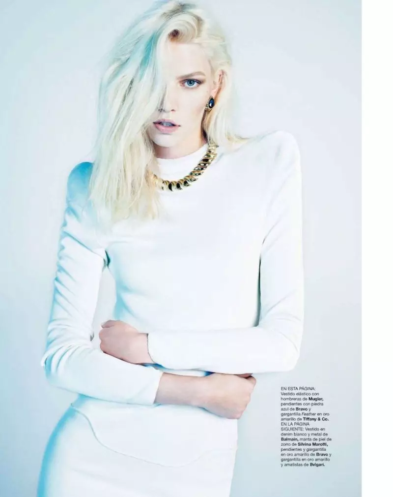 Aline Weber โดย Txema Yeste สำหรับ Harper's Bazaar Spain ธันวาคม 2011