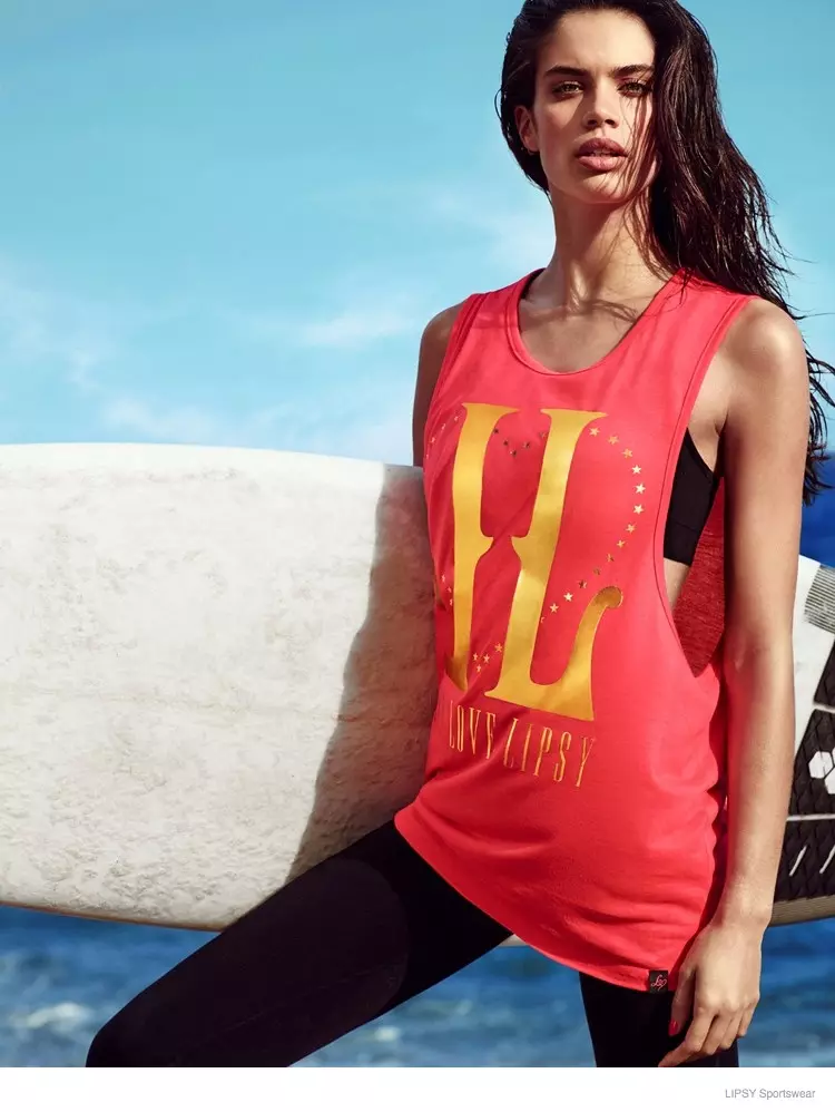 lipy-sportswear-2014-sara-sampaio05