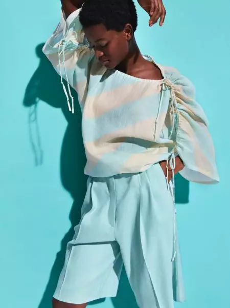 H&M Studio na-aga n'akụkụ osimiri maka mkpokọta mmiri 2020