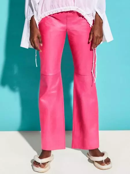 H&M Studio Inaelekea Ufukweni kwa Mkusanyiko wa Majira ya Msimu wa 2020