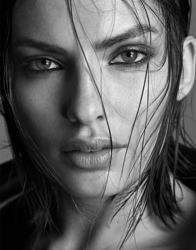 Alyssa Miller Smolders għal Hong Jang Hyun f'Singles Korea Feature